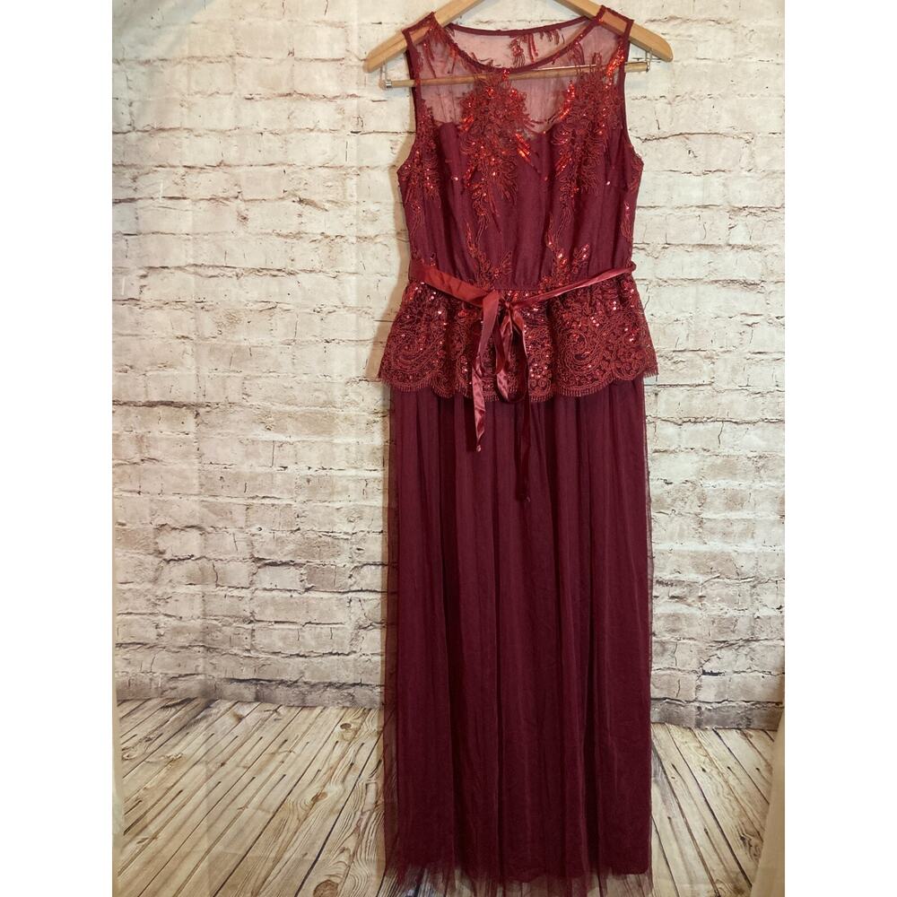 Cardalite Dress Womens Medium Maroon Mesh & Lace Sequin Evening Gown Romantic